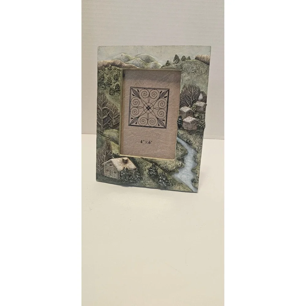 Vintage Itart's Mountain Snow Cabin River 3D Polyresin Stone Picture Frame 4x6